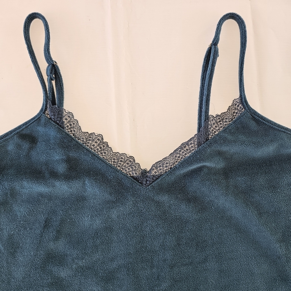 BCBGMaxAzria XL Woman's Teal Camisole - Picture 3 of 10